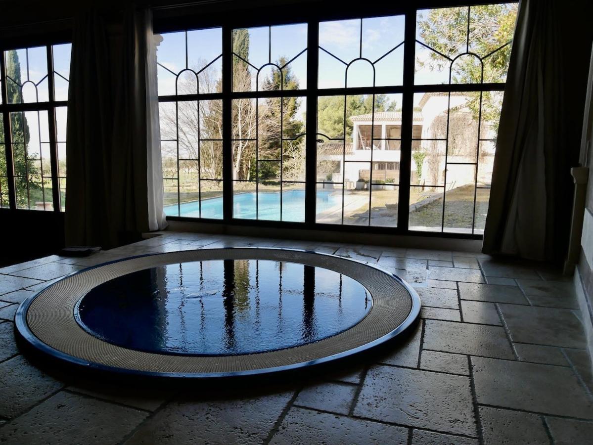 Le Pool House - Private Jacuzzi - Mas Des Sous Bois Hotel Ventabren Luaran gambar